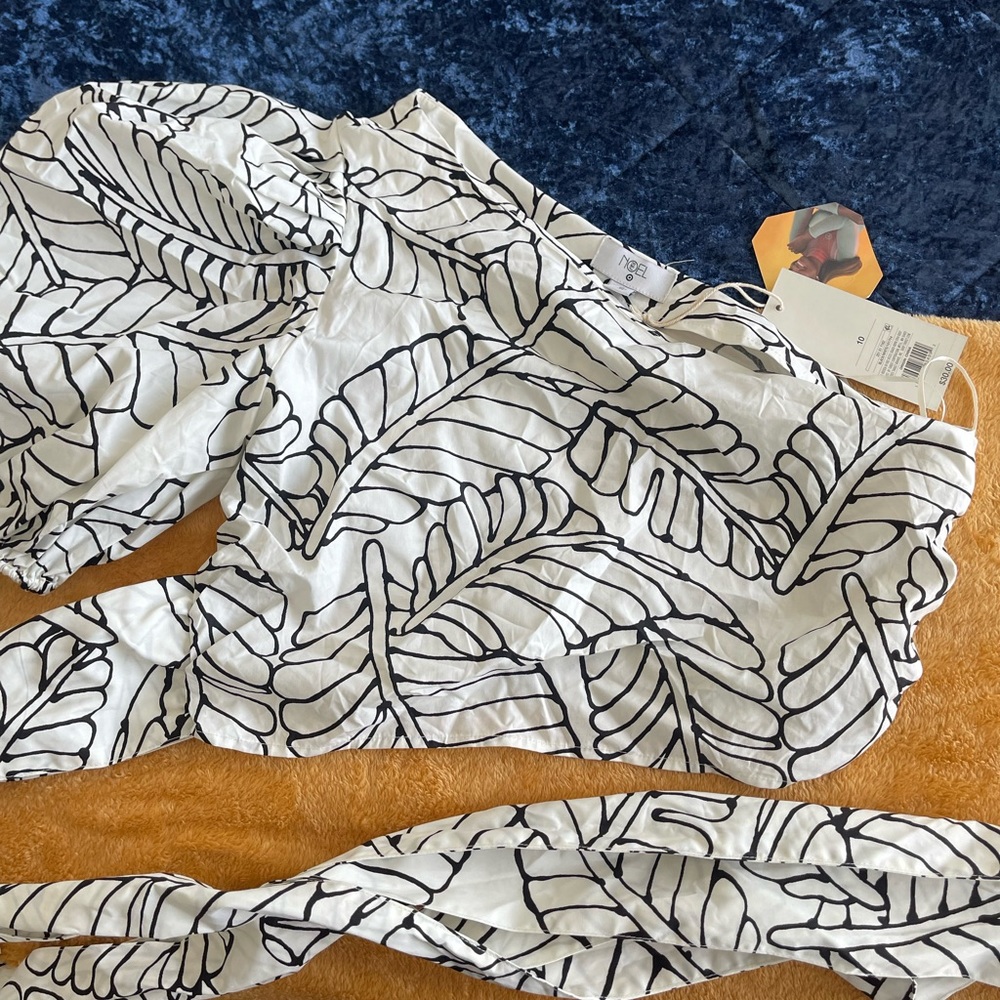 Puffed sleeve one shoulder crop Fe Noel x Target collection